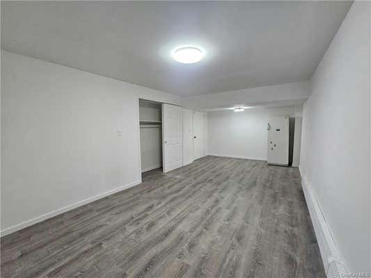 Studio, 1 bath, 330 sqft, $1,300, Unit 1B