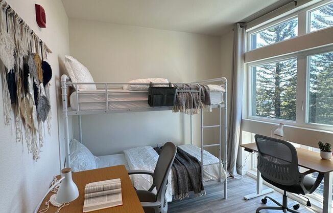 1 bed, 1 bath, 437 sqft, $2,795, Unit 302