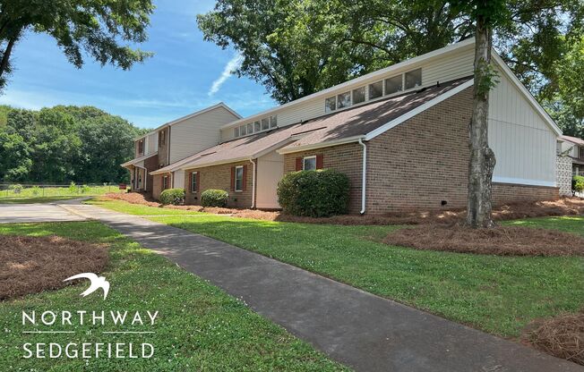 3 beds, 2.5 baths, 1,450 sqft, $1,600, Unit 72