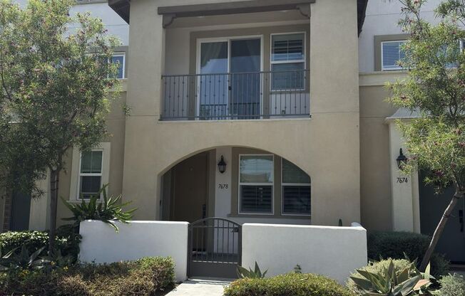 Gorgeous 3bdrm/3ba 2018 build condo...