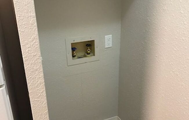 1 bed, 1 bath, 636 sqft, $710, Unit 507-110