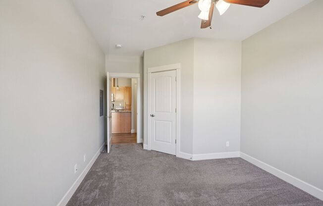 1 bed, 1 bath, 684 sqft, $1,495, Unit 232