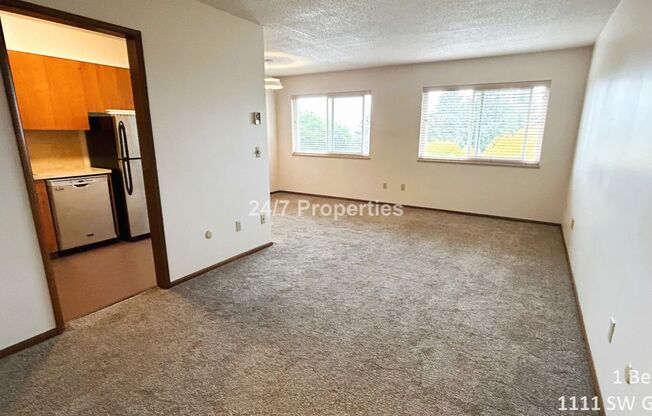 1 bed, 1 bath, $1,195, Unit 08