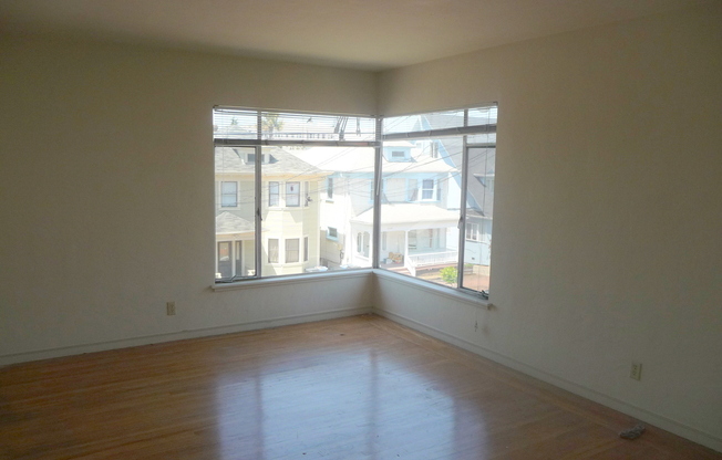 2513-2515 Dana St