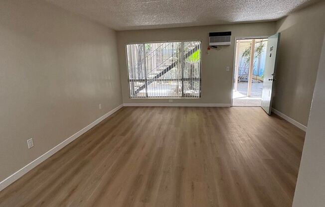 1 bed, 1 bath, 756 sqft, $1,795, Unit Unit 102
