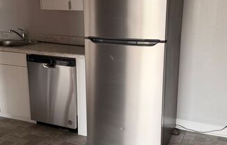 2 beds, 1 bath, 865 sqft, $1,710, Unit Building 12-3C