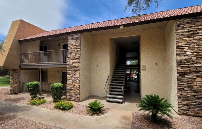 4960 Indian River #467 - 2 Bedrooms , 1 Bathroom, 816 SQFT