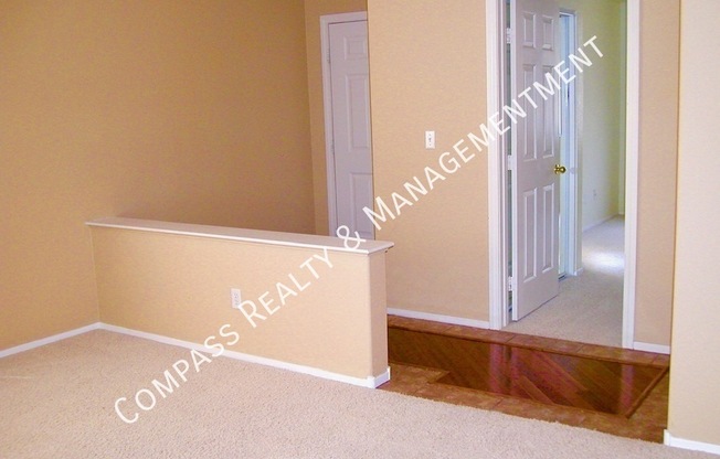 2271 SURREY MDWS AVE