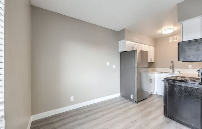 1 bed, 1 bath, 400 sqft, $1,100