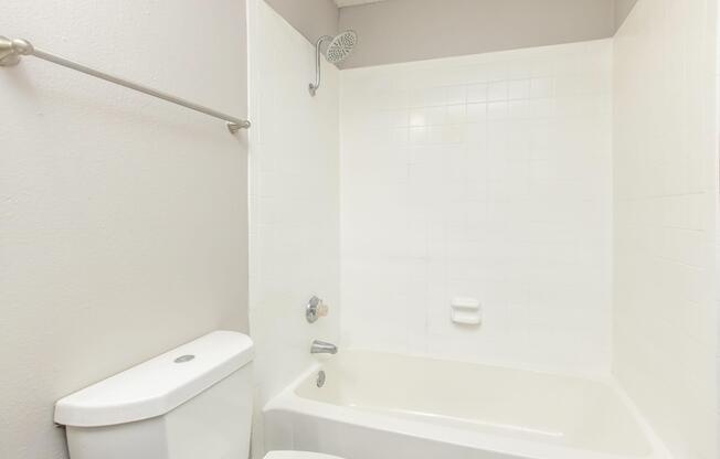 1 bed, 1 bath, 663 sqft, $1,120