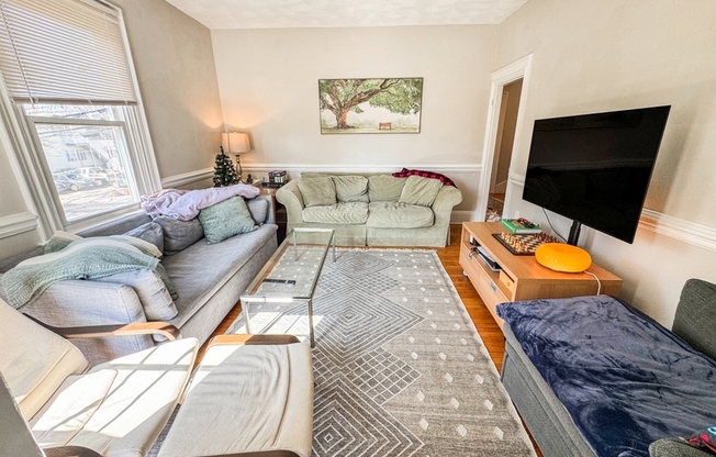 68 PLEASANT ST