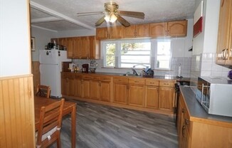 23 MIDLAND ST