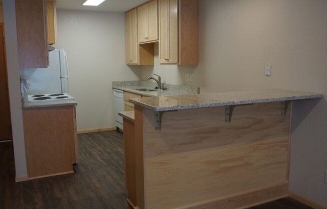 1 bed, 1 bath, 780 sqft, $1,374, Unit 222