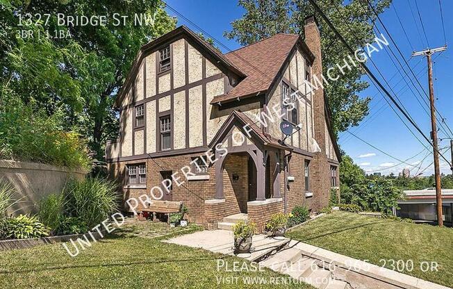 1327 BRG ST NW
