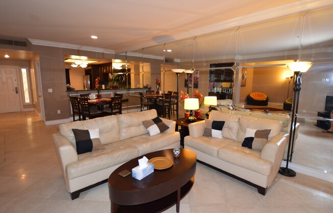 Meridian 2Bdr | 2Bath Luxury Condo w/Den, Valencia floor plan.