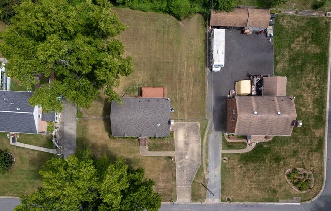 Stunning 4-Bedroom, 2.5-Bathroom Three-Story Home