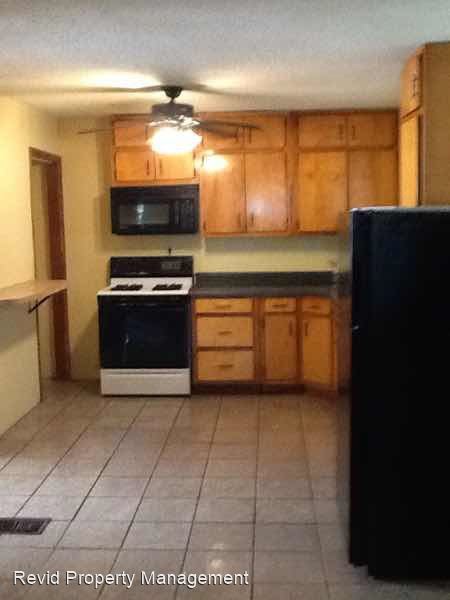 1960 Cowden Ave