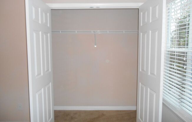 3 beds, 2 baths, 1,447 sqft, $1,524, Unit 0505