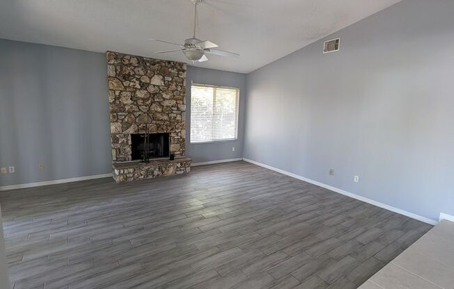 3 Bedrooms 2 baths in Casselberry area. New remodeled Kitchen