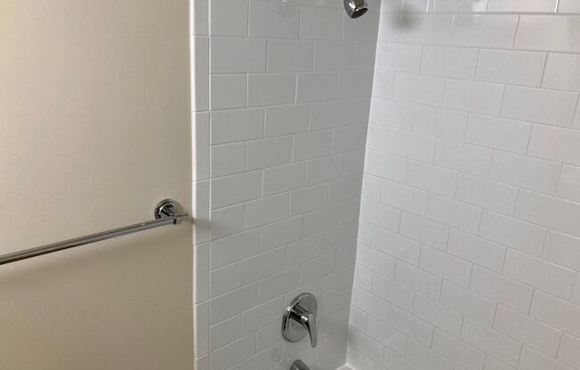 Studio, 1 bath, 440 sqft, $3,025, Unit 0931