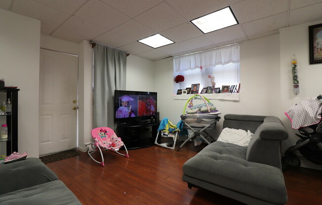 130 Babcock St, Brookline MA 1