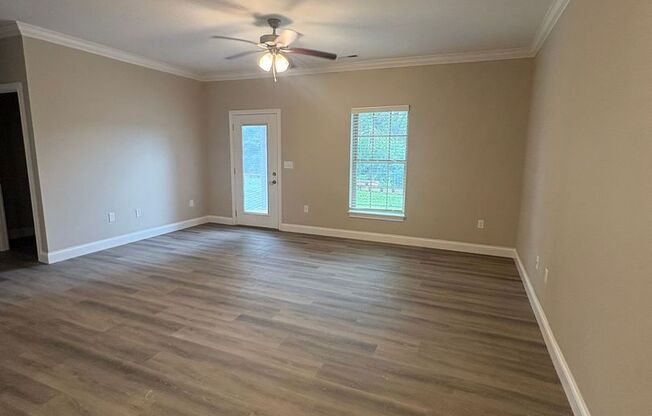 2 beds, 1 bath, 950 sqft, $1,000, Unit 234