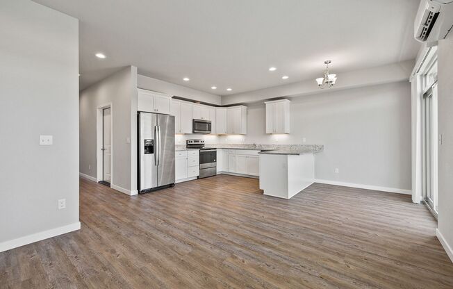 3 beds, 2.5 baths, 1,402 sqft, $1,800, Unit B150