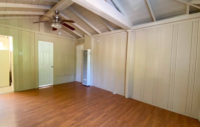 9922 Buena Vista Dr