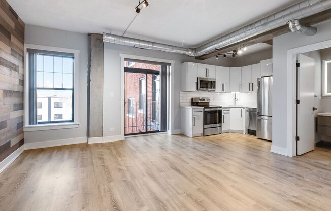 Studio, 1 bath, 268 sqft, $1,700, Unit 411