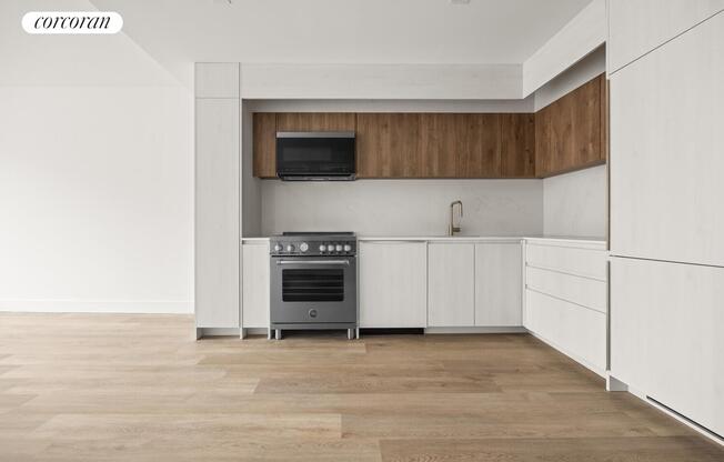 1 bed, 1 bath, $5,295, Unit 1205