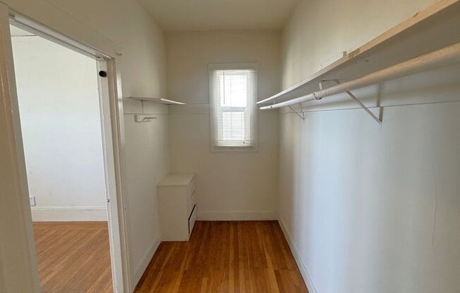 Great Deal!  Just 1 block from Campus!! ~Off-street, Parking available~ Coin Laundry Onsite