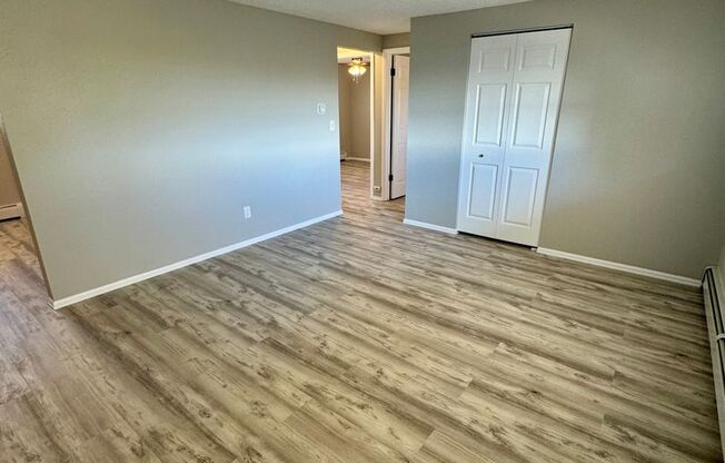 2 beds, 1 bath, 720 sqft, $1,000, Unit #2