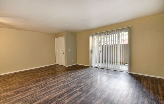 2 beds, 2 baths, 1,000 sqft, $1,900, Unit 104
