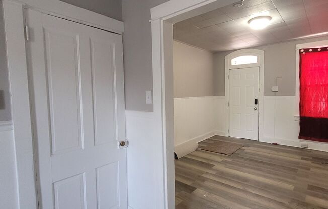 3 bedroom 1 bathroom home located in Lancaster City