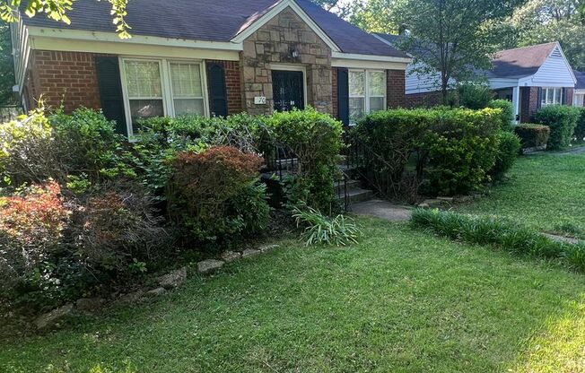 3 bed, 1 bath near the University of Memphis