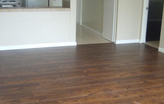 2 beds, 1 bath, 682 sqft, $2,095, Unit 1920-310