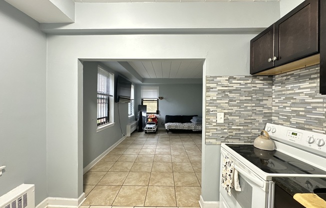 1358 TOUHY