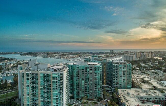 1 bed, 1 bath, 891 sqft, $4,700, Unit 1206