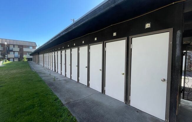 Alexan Court Apartments