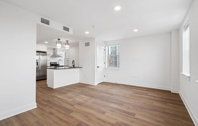 Studio, 1 bath, 576 sqft, $2,270, Unit 1406