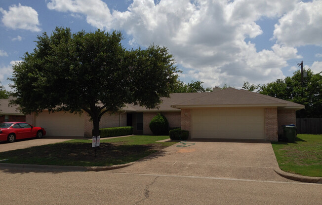 3 beds, 2 baths, $1,695