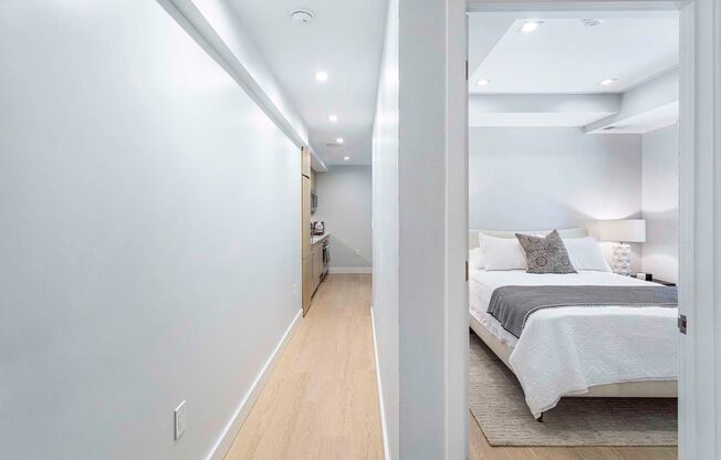 1 bed, 1 bath, 572 sqft, $2,395, Unit 104