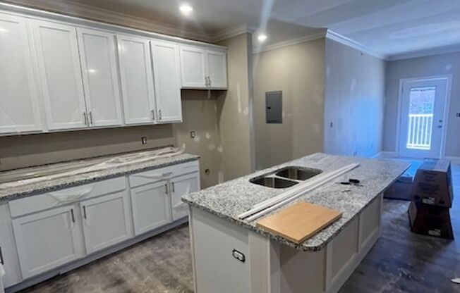 3 beds, 2 baths, 1,205 sqft, $1,350, Unit 228