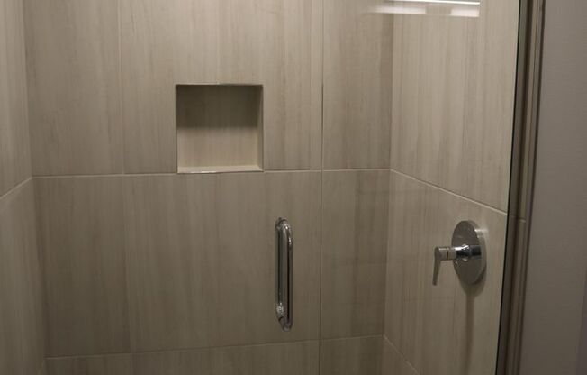 Studio, 1 bath, 659 sqft, $1,950, Unit #417