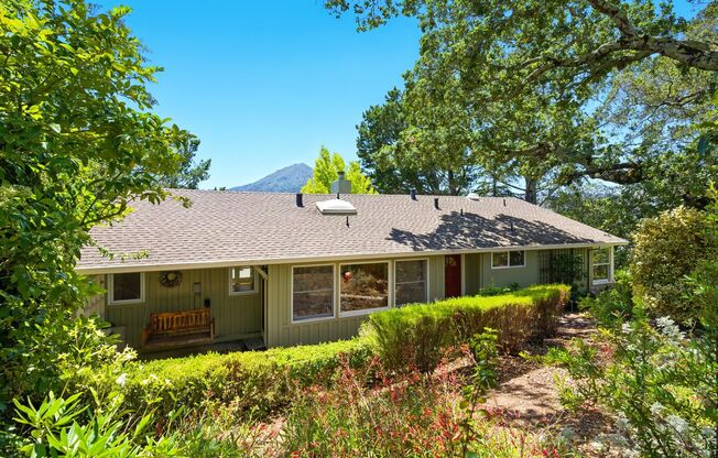 Gorgeous 4 bedroom home in Greenbrae with fantastic views for rent!