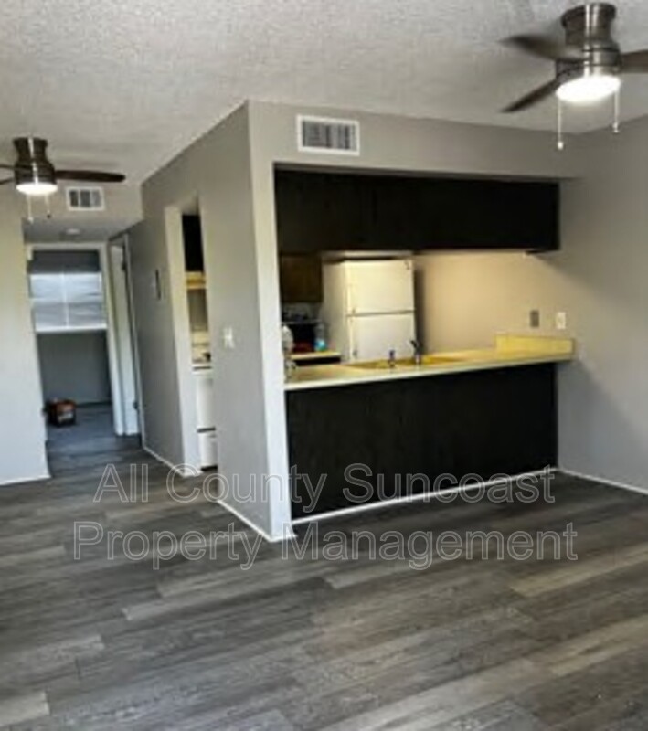 900 70 ST N