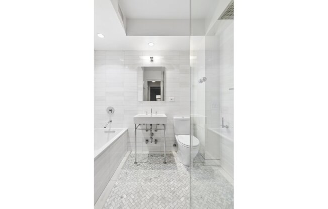 2 beds, 2 baths, $15,000, Unit 14N