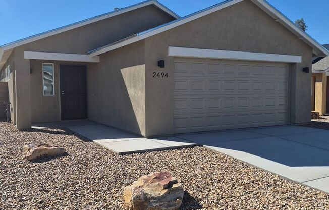 3 beds, 2 baths, 1,537 sqft, $1,995, Unit Pantano Vista 2494
