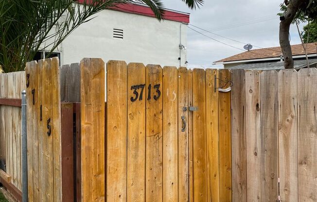 1BD/1BA Condo with Private Yard and W/D Hookups!
