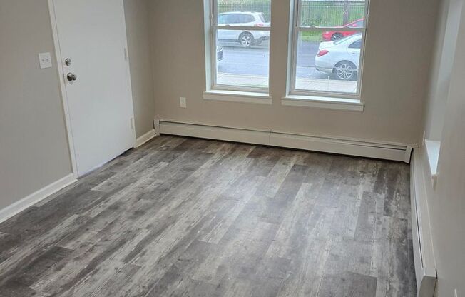 3 Bedroom | 1Bath | 228 Maple Ave - 2N
